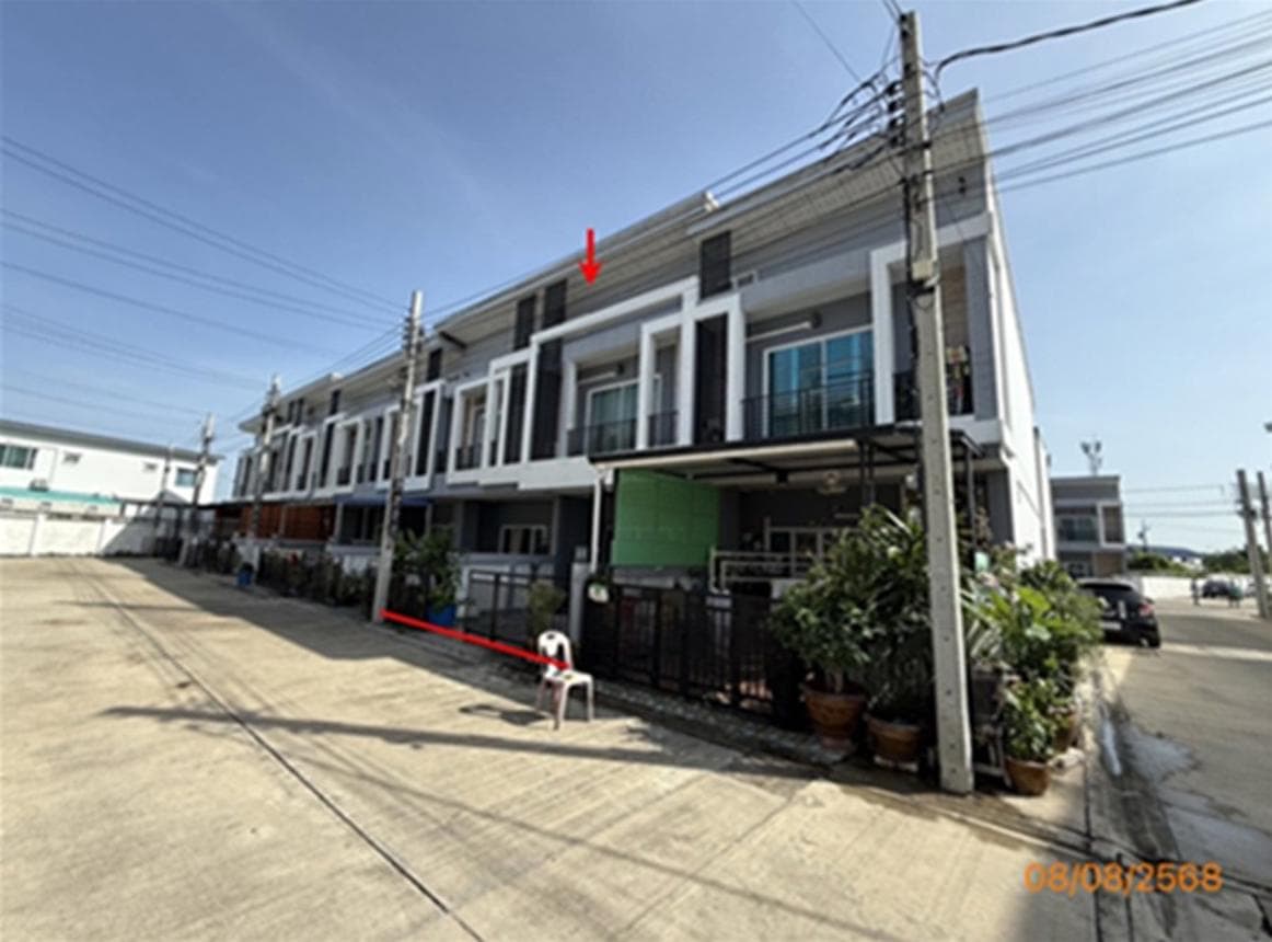 ขายทาวน์โฮม วอร่าทาวน์ รัตนาธิเบศร์ - กาญจนาภิเษก (Wora Town Rattanathibet-Kanchanaphisek) บางรักพัฒนา นนทบุรี พื้นที่ 20.6 ตร.ว. 3 ห้องนอน ทำเลดี