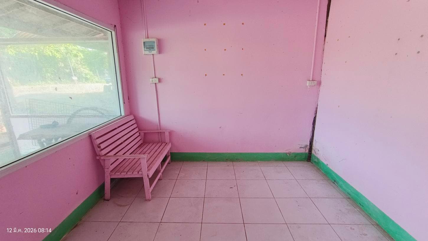 ขายบ้านเดี่ยว เมืองกระบี่ กระบี่ ทำเลไสไทย เนื้อที่ 64 ตร.ว. พื้นที่ใช้สอย 144 ตร.ม. 2 ห้องนอน 2 ห้องน้ำ สภาพดี พร้อมอยู่
