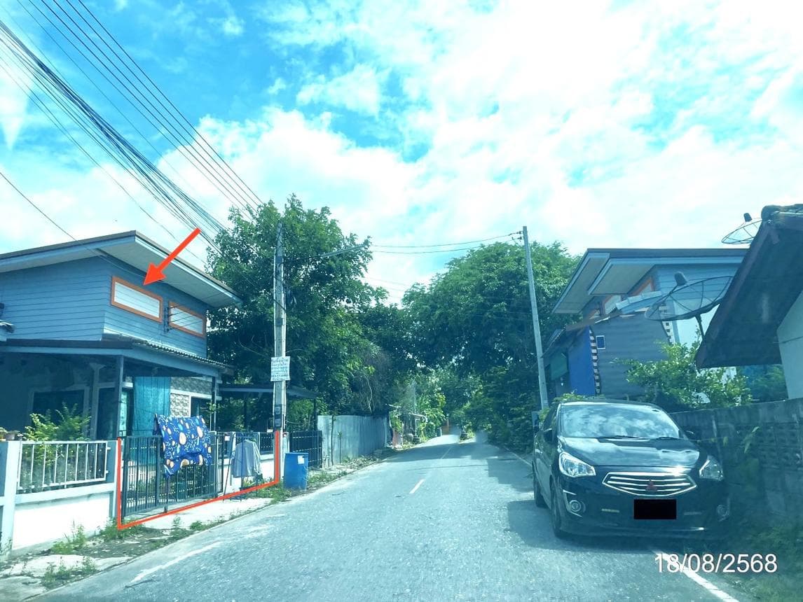 ขายทาวน์เฮ้าส์ ปลวกแดง ระยอง 2 ห้องนอน พื้นที่ 26 ตร.ว. ทำเลดี ใกล้แหล่งงาน ราคาคุ้มค่า
