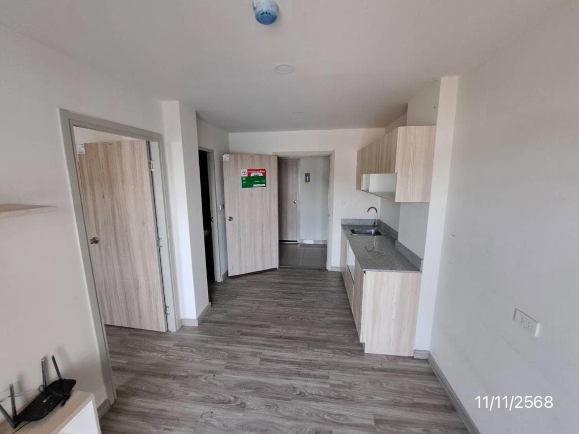 คอนโดมิเนียม ซัน คอนโด (Sun Condo) 1 ห้องนอน พื้นที่ 31 ตร.ม. ทำเลศักยภาพ สุรศักดิ์ ศรีราชา ชลบุรี - image 1