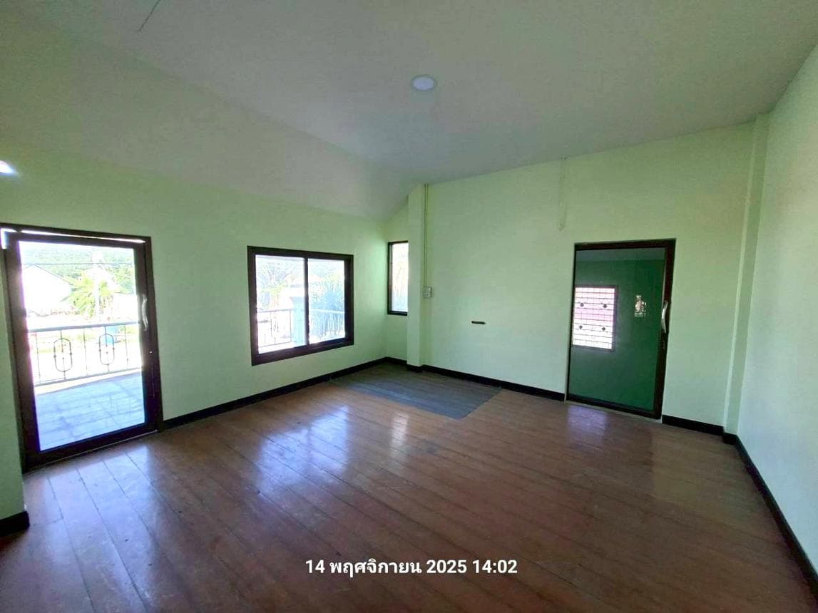 บ้านเดี่ยว 3 ห้องนอน พื้นที่ 275 ตร.ม. ทำเลศักยภาพ กกโก เมืองลพบุรี ลพบุรี