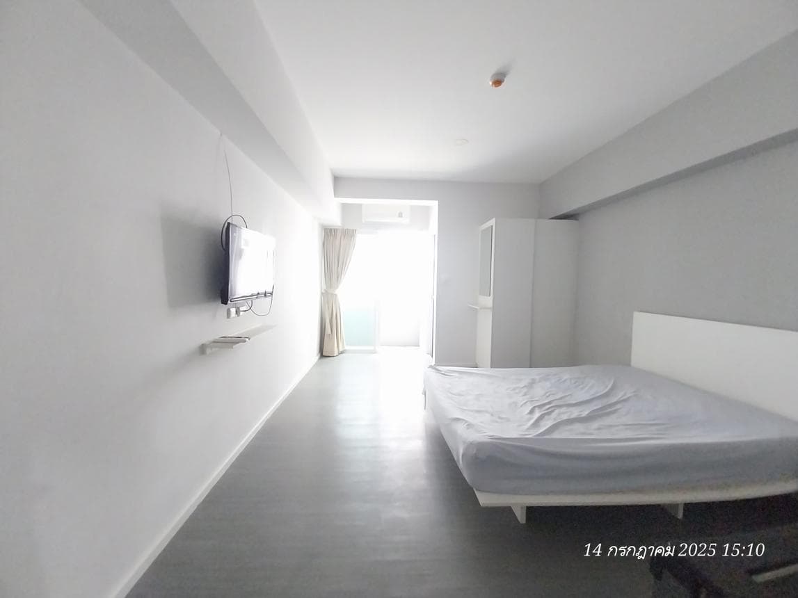 ขายคอนโด อยู่รวยคอนโด (U-Ruay Condo) นวลจันทร์-นวมินทร์ ห้องสตูดิโอ ทำเลดี เดินทางสะดวก ราคาไม่ถึงล้าน