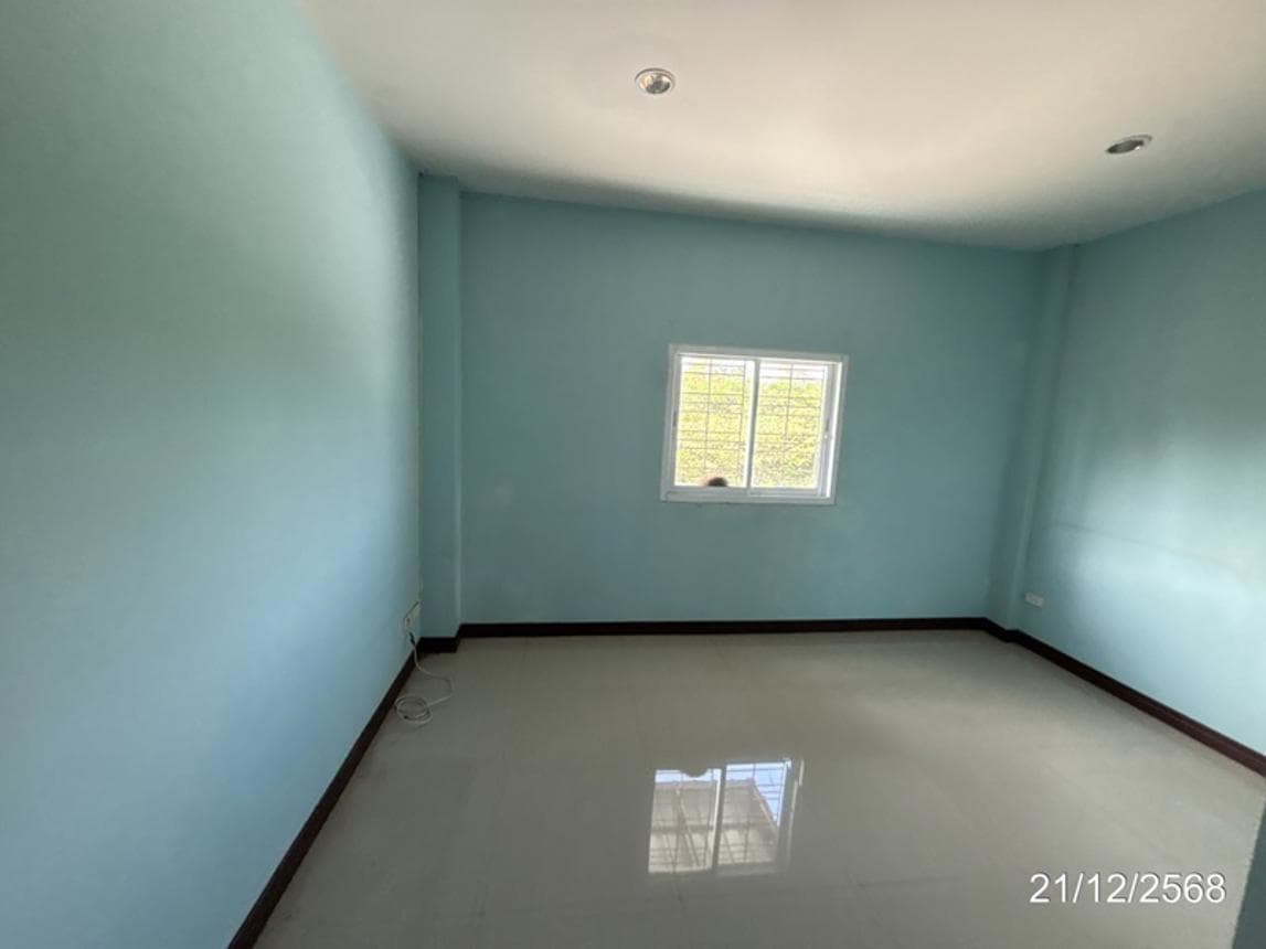ขายอาคารพาณิชย์ ศรีแก้ว ศรีรัตนะ ศรีสะเกษ 8 ห้องนอน พื้นที่ใช้สอย 360 ตร.ม.