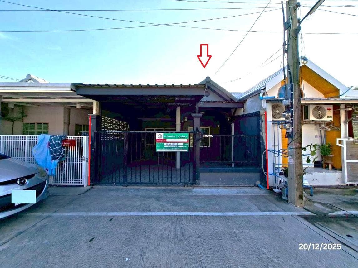 ขายทาวน์เฮ้าส์ พงศกร (Pongsakorn) 2 ห้องนอน 1 ห้องน้ำ 18.1 ตร.ว. ทำเลดีคลองสาม คลองหลวง ปทุมธานี ราคาไม่ถึงล้าน