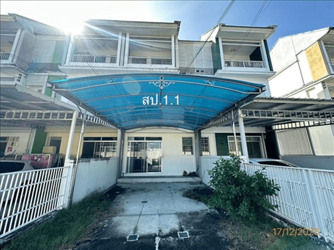 ขายทาวน์เฮ้าส์ บ้านใหม่ (โครงการ 1) พระราม 2 - ท่าข้าม พื้นที่ใช้สอยกว้าง 171.5 ตร.ม. ทำเลคุณภาพเชื่อมต่อเมือง