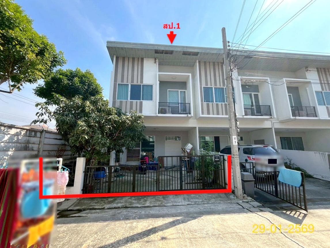 ขายทาวน์เฮ้าส์ เดอะทรัสต์ ศรีนครินทร์-แพรกษา (The Trust Srinakarin-Praksa) สมุทรปราการ 3 ห้องนอน 2 ห้องน้ำ พื้นที่กว้าง 26.1 ตร.ว. ทำเลดีใกล้รถไฟฟ้าและทางด่วน
