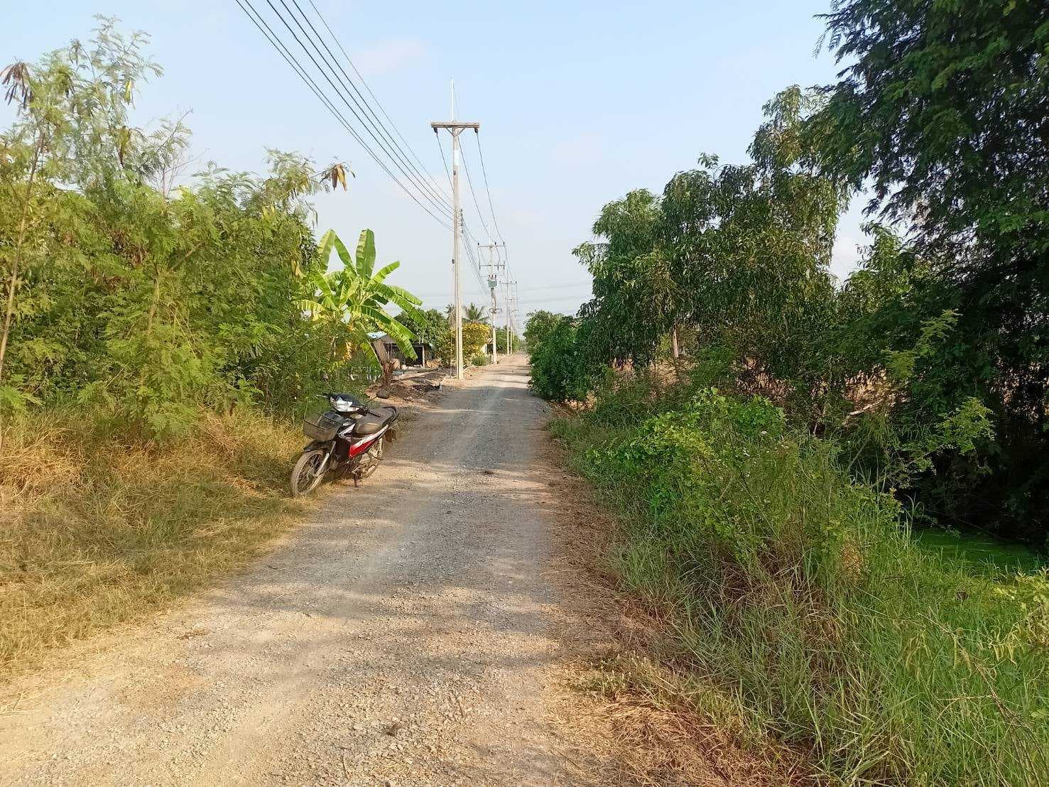 ขาย ที่ดิน ตำบลดอนพุทรา อำเภอดอนตูม นครปฐม 7 ไร่ 2 งาน 24 ตรว เหมาะสร้างรีสอร์ตเชิงอนุรักษ์ บ้านพักอาศัย ไร่นา คลังสินค้า