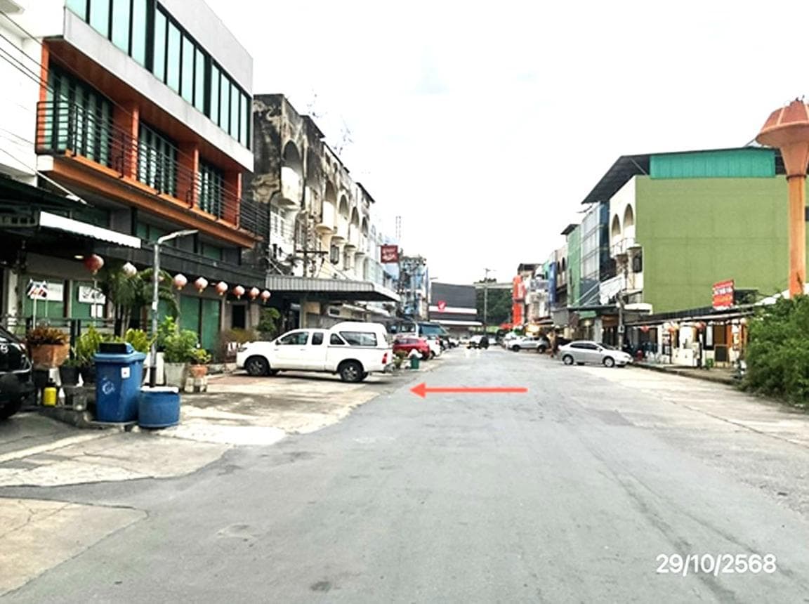 ขายอาคารพาณิชย์ทำเลทอง ศูนย์การค้ารามอินทรา พื้นที่ใช้สอยกว้างขวาง เหมาะลงทุนธุรกิจ