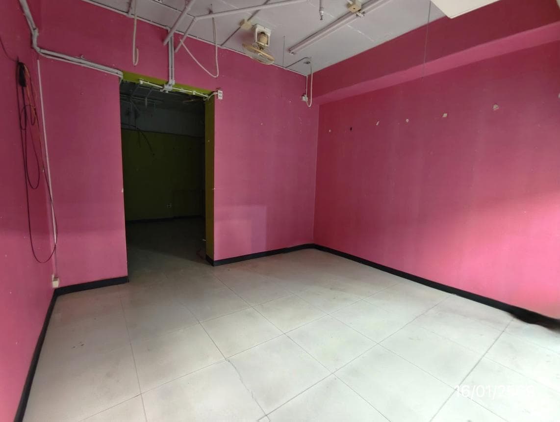 ห้องชุดสำนักงาน ใบหยกทาวเวอร์ พญาไท เขตพญาไท กรุงเทพมหานคร พื้นที่ใช้สอย 39.81 ตร.ม.