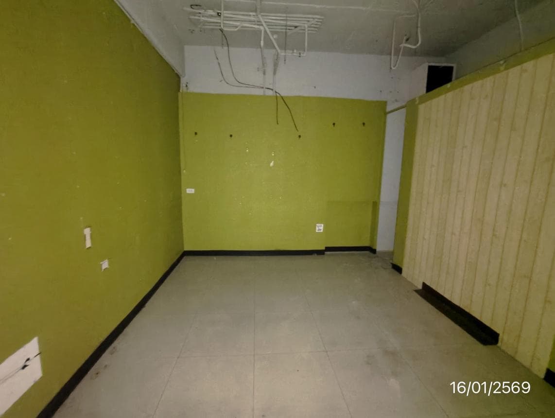 ห้องชุดสำนักงาน ใบหยกทาวเวอร์ พญาไท เขตพญาไท กรุงเทพมหานคร พื้นที่ใช้สอย 39.81 ตร.ม.