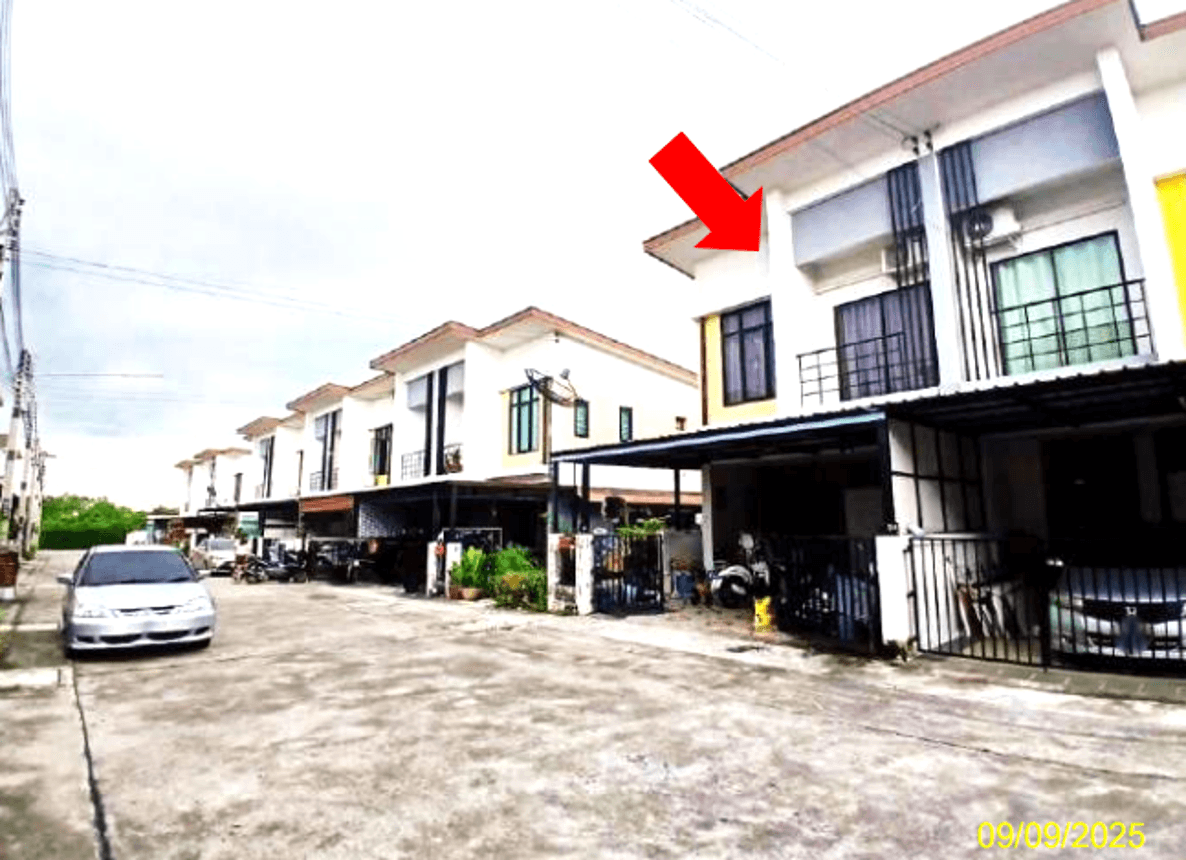 ขายทาวน์เฮ้าส์ ธาดา ทาวน์ เคิร์ฟ (Thada Town Curve) บ่อวิน ศรีราชา 3 ห้องนอน พื้นที่กว้าง 146 ตร.ม. ทำเลดี ใกล้แหล่งงาน