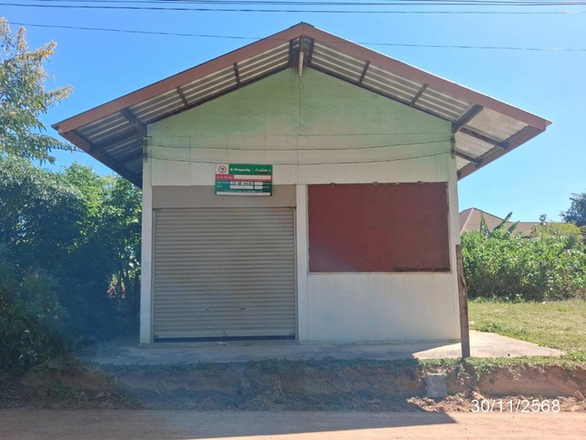 บ้านเดี่ยว พื้นที่ใช้สอย 40 ตร.ม. บนเนื้อที่ 28 ตร.ว. ทำเลสงบ ดงกลาง จตุรพักตรพิมาน จ.ร้อยเอ็ด