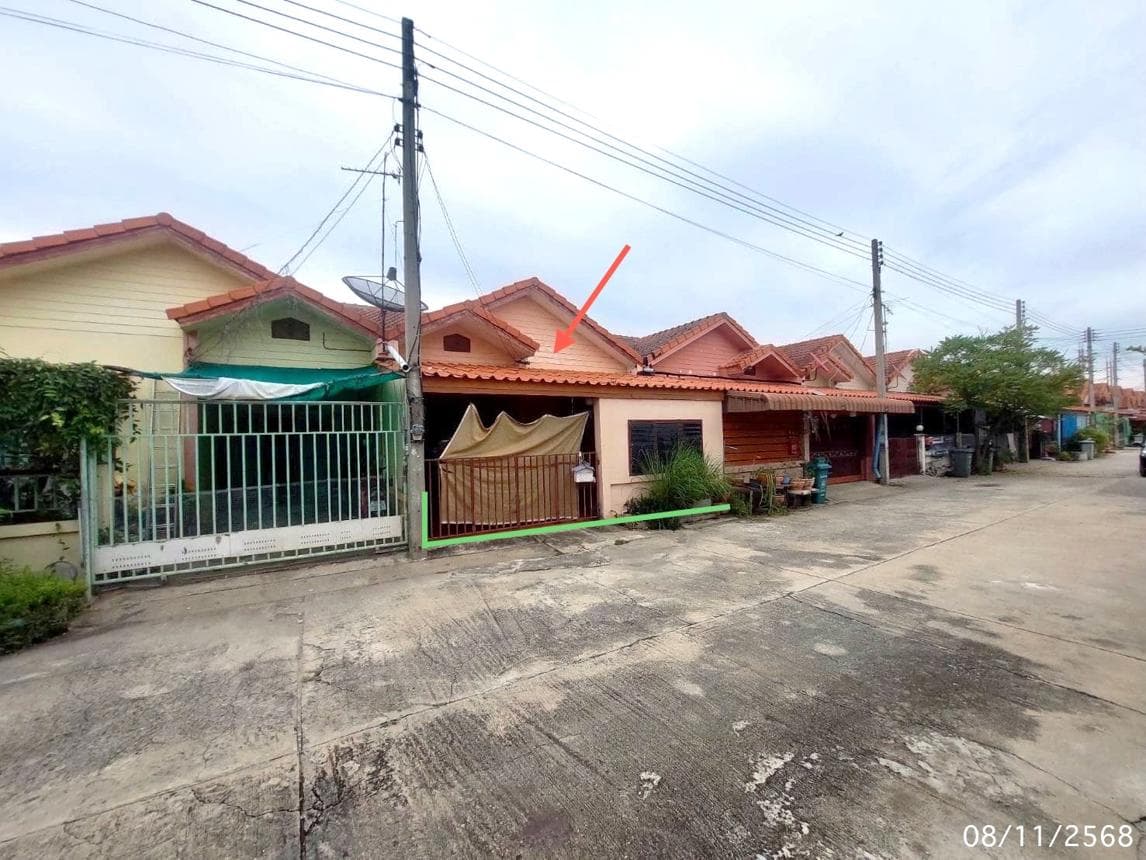 ทาวน์เฮ้าส์ บางจัก วิเศษชัยชาญ อ่างทอง 2 ห้องนอน 91 ตร.ม. บนที่ดิน 23 ตร.ว. ทำเลสงบ วิถีชุมชน ราคาไม่ถึงล้าน