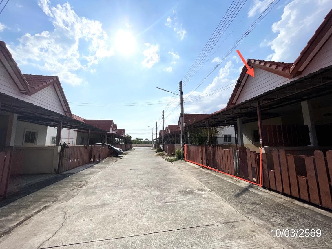 ขายทาวน์โฮม ชนากาญจน์ 7 เนินพระ เมืองระยอง พื้นที่ใช้สอย 128 ตร.ม. 2 นอน 1 น้ำ