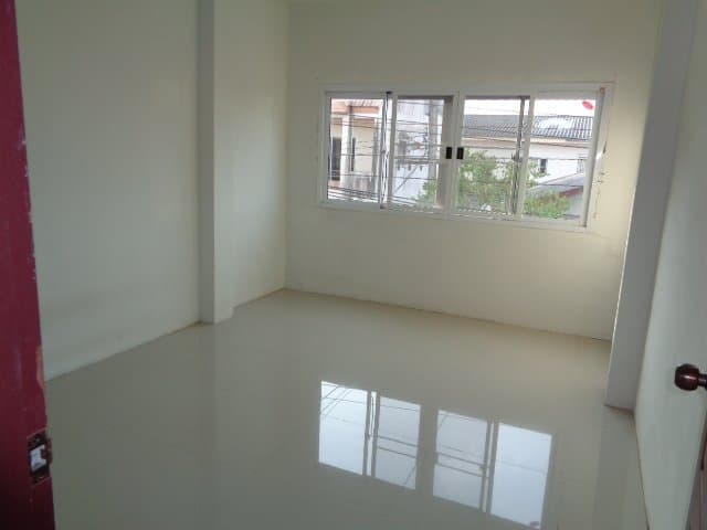 ทาวน์เฮ้าส์ เมืองสุราษฎร์ธานี
