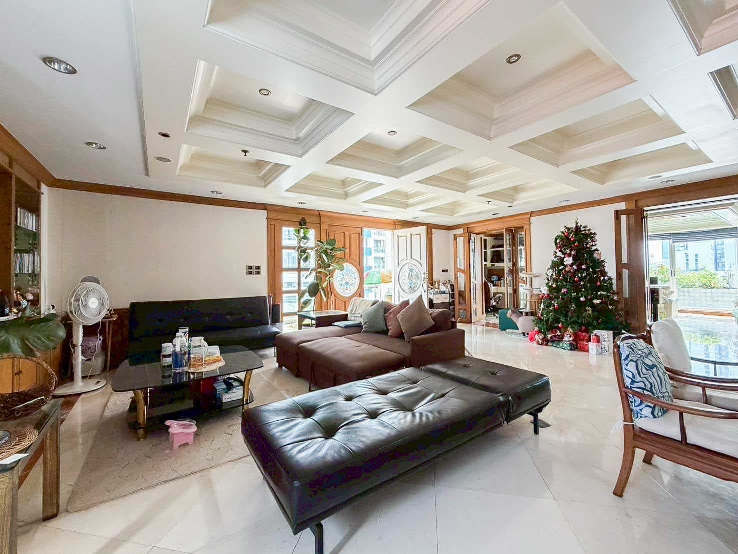 ขาย คอนโด Duplex 2 ช้ั้น Century Heights สุขุมวิท 23 ขนาดใหญ่ 400 ตร.ม. ชั้น 25 ติดมหาลัยมศว