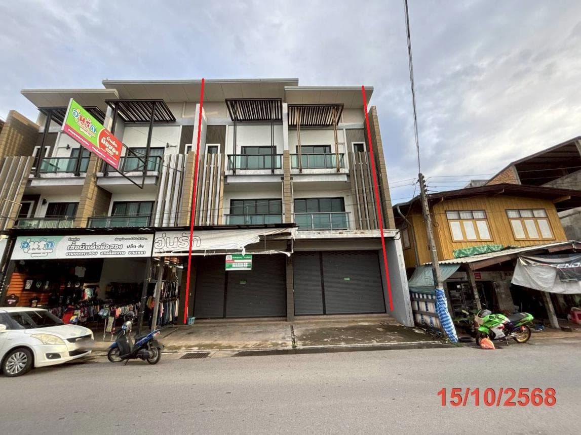 อาคารพาณิชย์ 5 ห้องนอน พื้นที่ 495 ตร.ม. ทำเลศักยภาพ มะขามเตี้ย เมืองสุราษฎร์ธานี สุราษฎร์ธานี