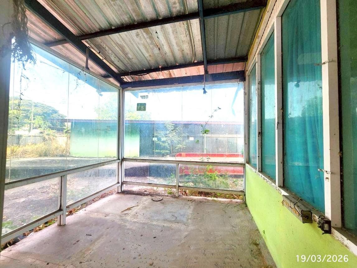 ขายโกดังขนาดใหญ่ พื้นที่ใช้สอยกว่า 1,100 ตร.ม. ต.ท่าสองคอน อ.เมืองมหาสารคาม บนที่ดิน 70 ตร.ว. ทำเลดีเพื่อการขนส่ง