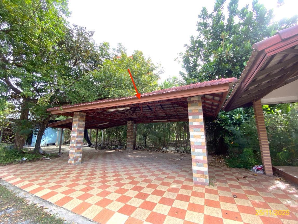 บ้านเดี่ยวหลังใหญ่ ท่าพระยา นครชัยศรี นครปฐม 4 ห้องนอน 4 ห้องน้ำ พื้นที่ 361.74 ตร.ม. ทำเลศักยภาพ บรรยากาศเป็นส่วนตัว พื้นที่ใช้สอยกว้างขวาง ราคา 20.5 ล้าน
