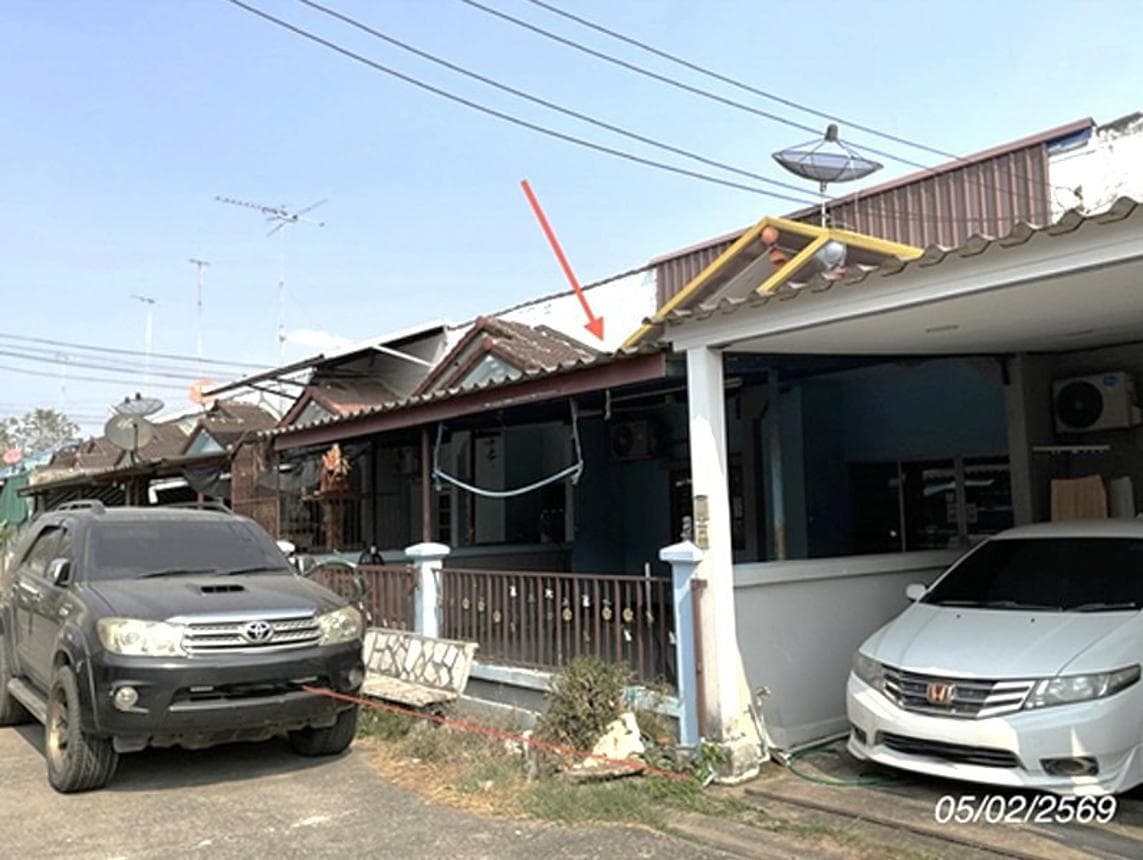 ทาวน์เฮ้าส์ วังเย็น แปลงยาว ฉะเชิงเทรา 2 ห้องนอน ราคาไม่ถึงล้าน ทำเลดี เดินทางสะดวกใกล้แหล่งงาน