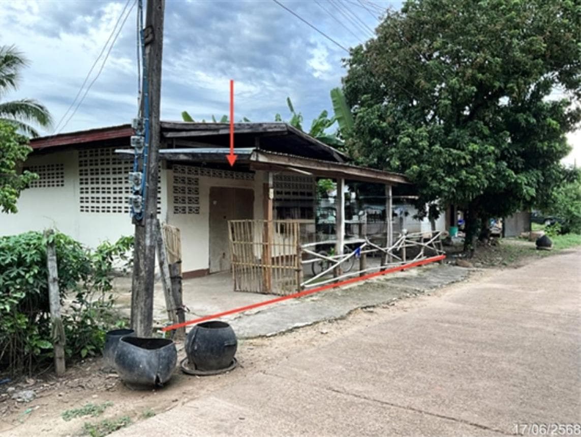 บ้านเดี่ยว กุดบง โพนพิสัย หนองคาย 1 ห้องนอน 2 ห้องน้ำ พื้นที่ใช้สอย 124.5 ตร.ม. บนที่ดินกว้างขวาง 92 ตร.ว. บรรยากาศเงียบสงบเป็นส่วนตัว ราคาพิเศษเพียง 1.07 ล้าน