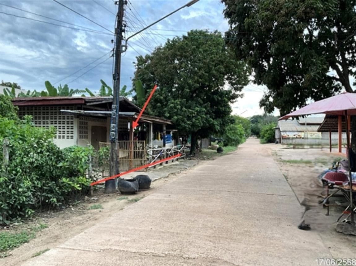บ้านเดี่ยว กุดบง โพนพิสัย หนองคาย 1 ห้องนอน 2 ห้องน้ำ พื้นที่ใช้สอย 124.5 ตร.ม. บนที่ดินกว้างขวาง 92 ตร.ว. บรรยากาศเงียบสงบเป็นส่วนตัว ราคาพิเศษเพียง 1.07 ล้าน