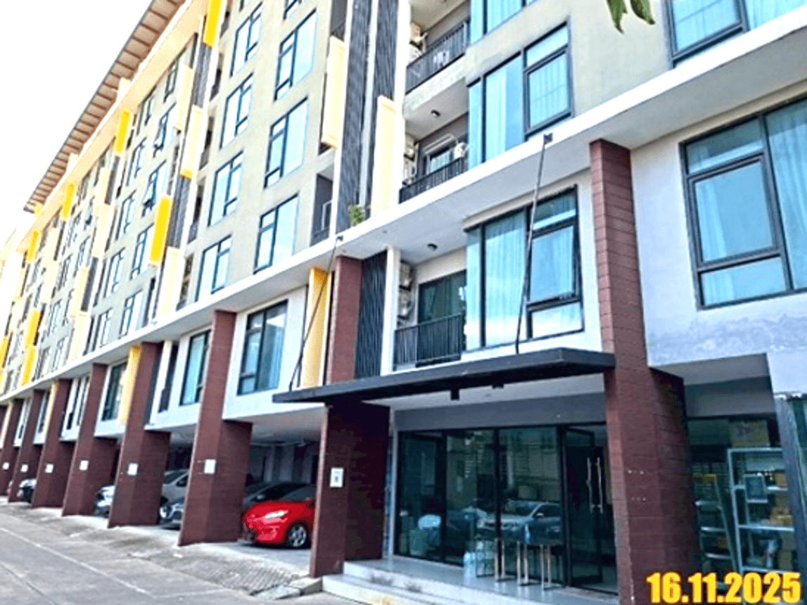 ขายคอนโด เฟรช คอนโดมิเนียม (Fresh Condominium) 1 ห้องนอน 1 ห้องน้ำ พื้นที่ 28.89 ตร.ม. ทำเลศักยภาพย่านบางซื่อ ใกล้รถไฟฟ้าสายสีม่วงและสถานีกลางกรุงเทพอภิวัฒน์