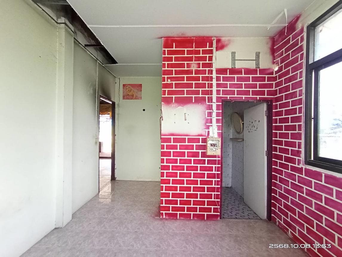 ขายบ้านเดี่ยวหลังใหญ่พิเศษ 4 ห้องนอน 4 ห้องน้ำ ทำเลดี พื้นที่ใช้สอยจุใจ บรรยากาศสงบร่มรื่นและเป็นส่วนตัว อำเภอยางตลาด กาฬสินธุ์
