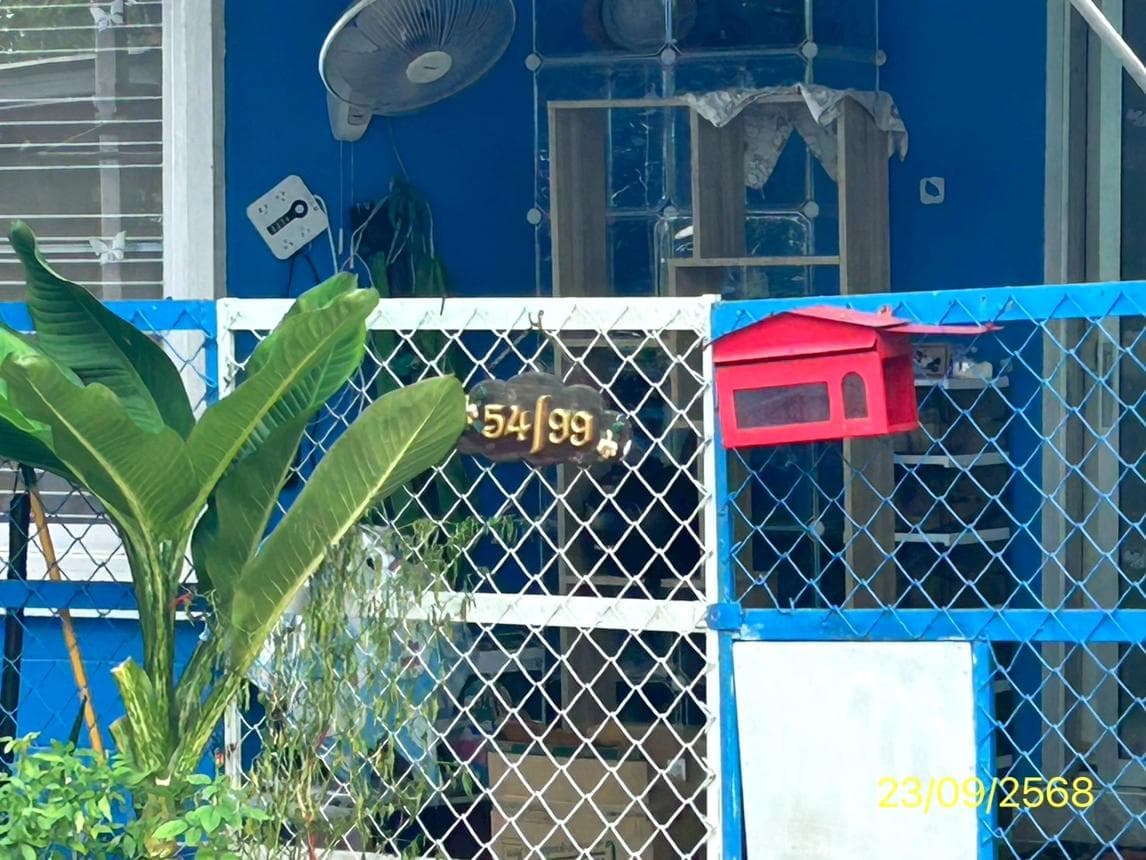 ทาวน์เฮ้าส์ ณัฏฐพล คลองหนึ่ง คลองหลวง ปทุมธานี 3 ห้องนอน 1 ห้องน้ำ พื้นที่กว้าง 104.4 ตร.ม. บนที่ดิน 29.8 ตร.ว. ทำเลศักยภาพใกล้นิคมอุตสาหกรรมนวนคร ราคาพิเศษ 1.7 ล้าน
