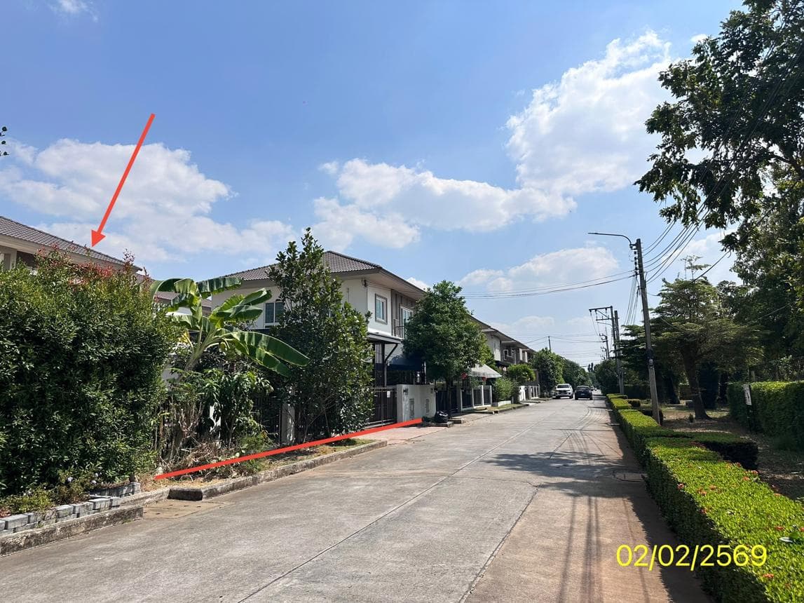 ขายบ้านเดี่ยว ซื่อตรง โคซี่ บางบัวทอง 340 (Suetrong Cozy) พื้นที่ใช้สอยกว้างขวาง 419.65 ตร.ม. ทำเลดีติดถนนใหญ่ เดินทางสะดวก