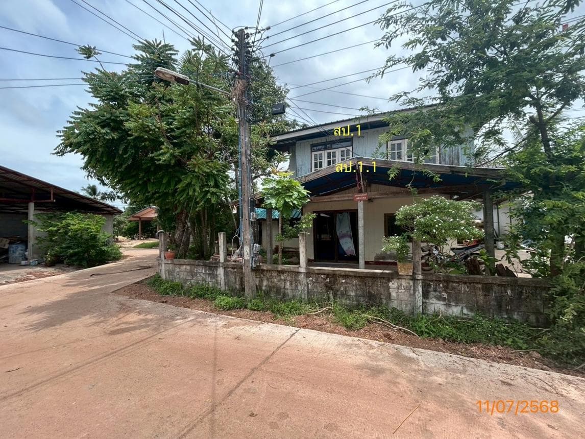 บ้านเดี่ยว ห้วยไร่ เมืองอำนาจเจริญ อำนาจเจริญ พื้นที่ 82 ตร.ว. พื้นที่ใช้สอย 167 ตร.ม. 1 ห้องนอน 1 ห้องน้ำ