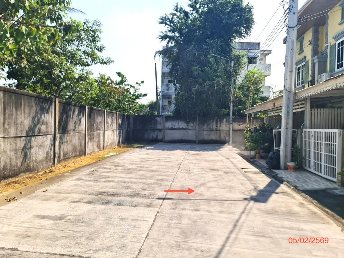 ขายทาวน์โฮม โกลเด้น ทาวน์ รัตนาธิเบศร์-สถานีรถไฟฟ้าไทรม้า 3 ห้องนอน ทำเลศักยภาพ ใกล้ MRT ไทรม้า