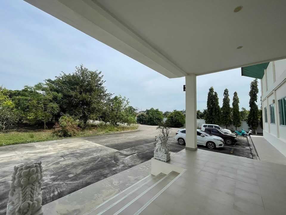 ขาย โรงงานพร้อมสำนักงาน พร้อมดำเนินกิจการทันที ทำเลอุตสาหกรรม ตำบลบ่อเงิน อำเภอลาดหลุมแก้ว จังหวัดปทุมธานี