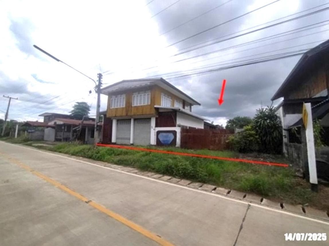 บ้านเดี่ยว อาฮี ท่าลี่ เลย 2 ห้องนอน 1 ห้องน้ำ พื้นที่ใช้สอยกว้างขวาง 301.5 ตร.ม. บนที่ดิน 33 ตร.ว. ทำเลสงบ บรรยากาศชายแดนแสนผ่อนคลาย ราคาคุ้มค่าเพียง 1.53 ล้าน