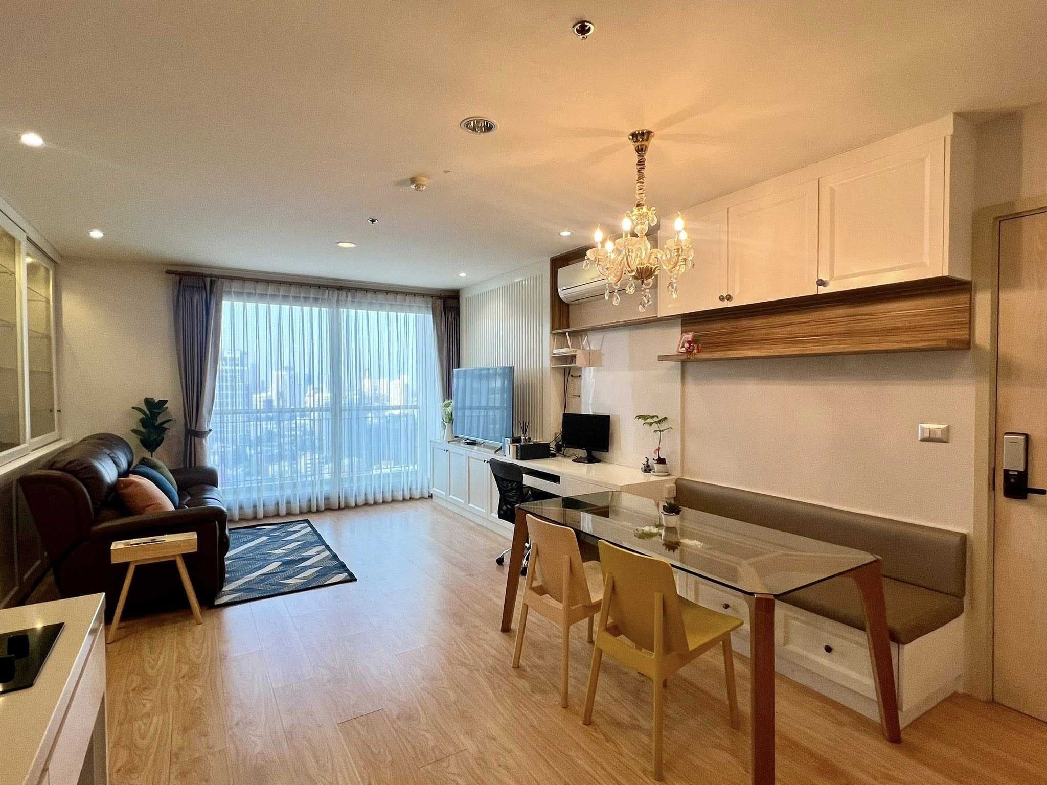 ยูนิตมุมสุดหรู Rhythm Sukhumvit 42 (ริทึ่ม สุขุมวิท 42) – ทำเลเยี่ยมใจกลางเอกมัย