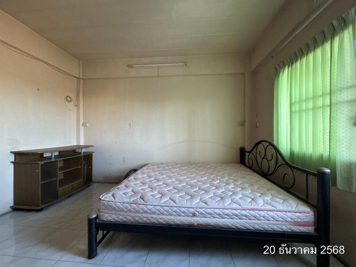 อาคารพาณิชย์ 5 ห้องนอน ทำเลศักยภาพบางโฉลง บางพลี พื้นที่ใช้สอย 294 ตร.ม. ใกล้แหล่งงานและสนามบินสุวรรณภูมิ