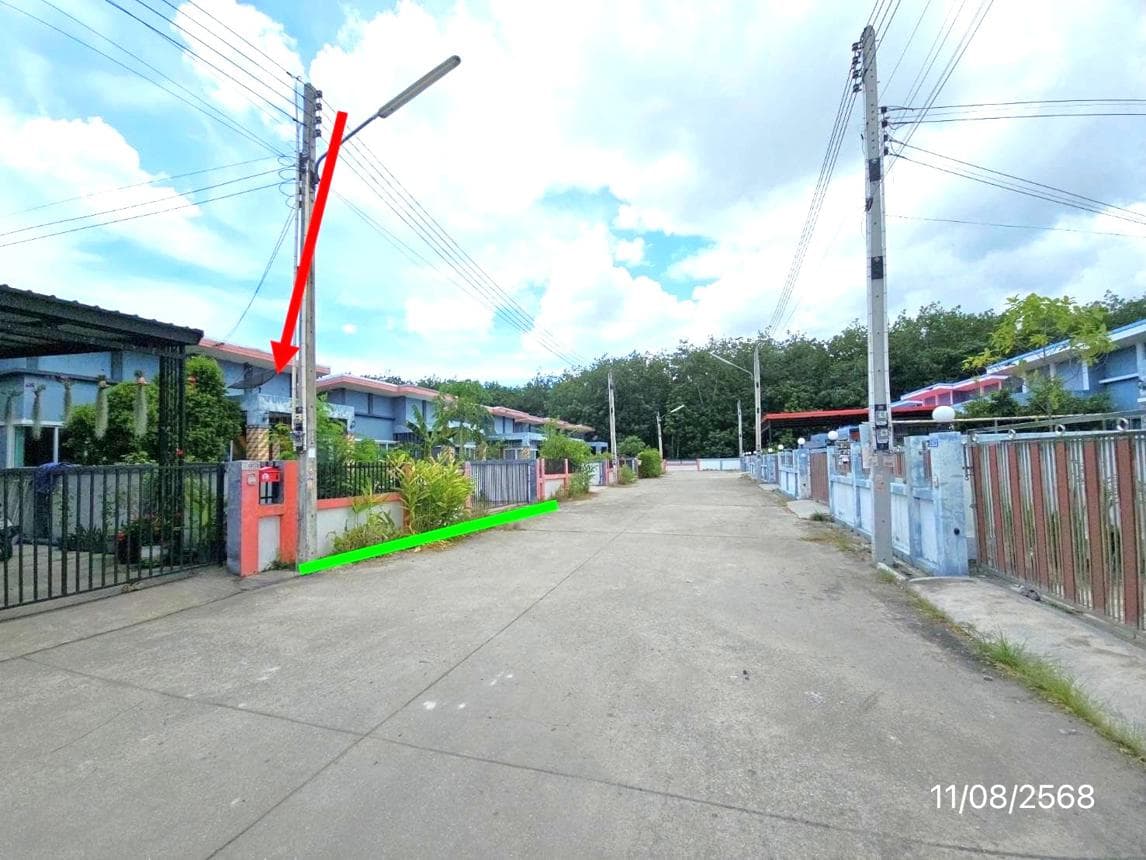 บ้านเดี่ยว พนานิคม นิคมพัฒนา ระยอง 2 ห้องนอน 2 ห้องน้ำ พื้นที่ 98 ตร.ม. บนเนื้อที่กว้าง 65.8 ตร.ว. ทำเลดีราคา 2 ล้านต้นๆ
