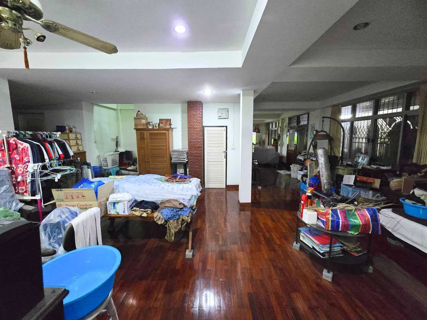 ที่ดิน108ตร.วา พร้อมบ้านเดี่ยว2ชั้น (ซ.พัฒนาการ28)