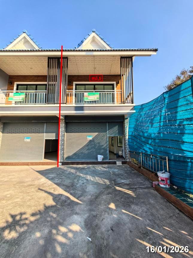 ขายอาคารพาณิชย์ 3 ชั้น สันป่าตอง เชียงใหม่ ติดถนนเลี่ยงเมืองหางดง ทำเลค้าขายและลงทุน