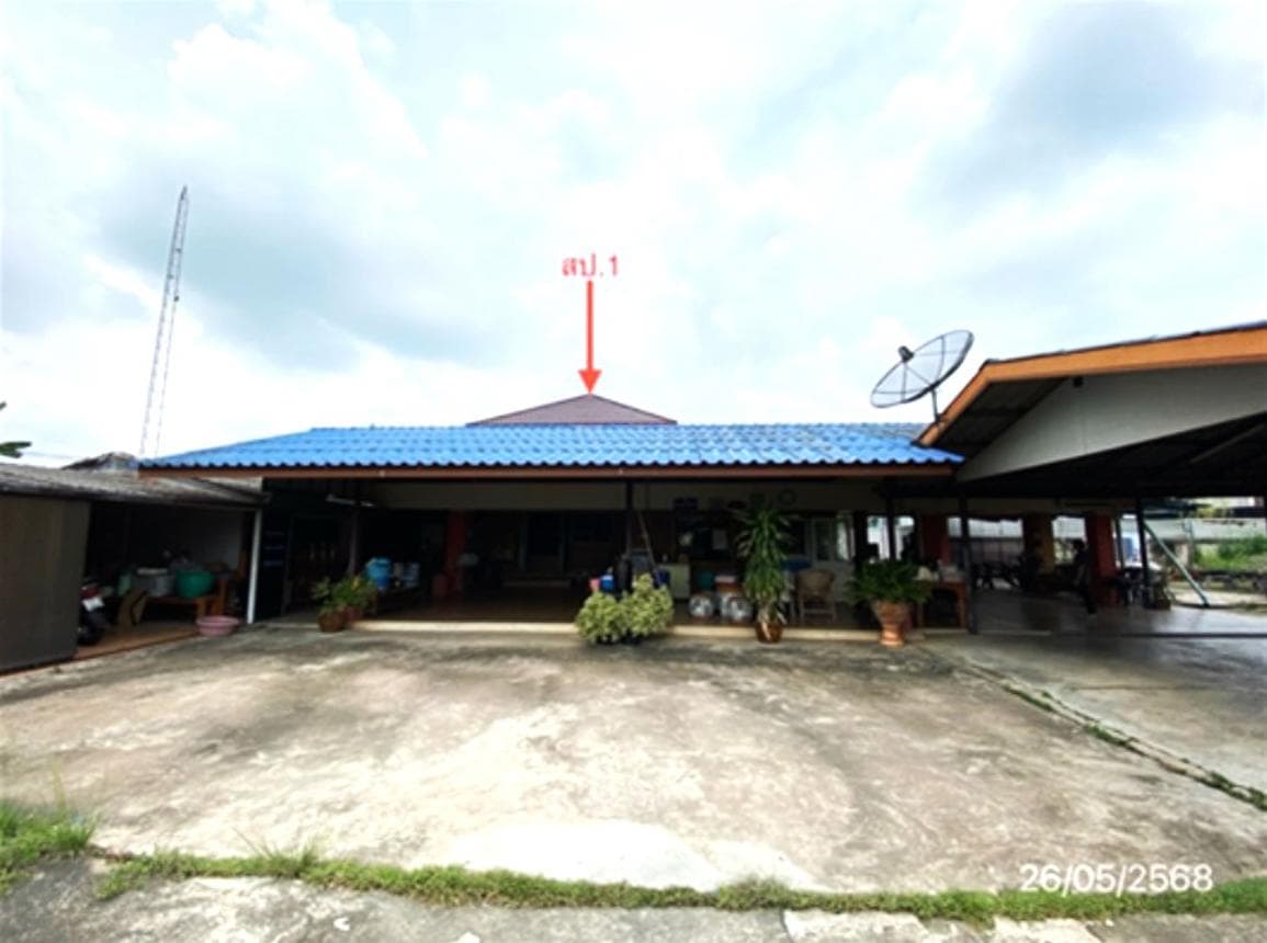 บ้านเดี่ยว ท่าบุญมี เกาะจันทร์ ชลบุรี พื้นที่ใช้สอย 86.25 ตร.ม. บนที่ดินขนาดใหญ่ 80 ตร.ว. ทำเลสงบเดินทางสะดวก ราคาพิเศษ 7.01 ล้าน