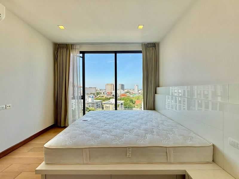 RENT/SALE Luxury Condo in the Heart of the Economic Zone ***Astra Condo***