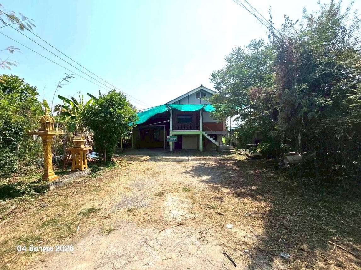 บ้านเดี่ยว วัดจันทร์ เมืองพิษณุโลก พิษณุโลก 2 ห้องนอน 3 ห้องน้ำ พื้นที่กว้างพิเศษ 180 ตร.ม. ทำเลดีราคาเพียง 1.84 ล้านบาท