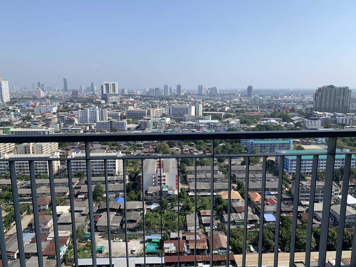 ขายพร้อมคนเช่า 2 นอน คอนโด The Parkland ตากสิน-ท่าพระ ห้องบนสุด ห้องมุม 74 ตรม ชั้น 29