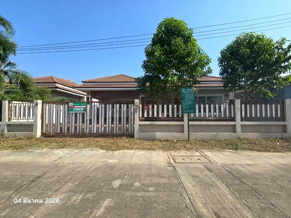 ขายบ้านเดี่ยวขนาดใหญ่ 4 ห้องนอน 3 ห้องน้ำ พื้นที่ 163.2 ตร.ม. บนเนื้อที่ 81 ตร.ว. อ.วังทอง จ.พิษณุโลก ทำเลดี บรรยากาศร่มรื่น พื้นที่กว้างขวางเพื่อครอบครัว