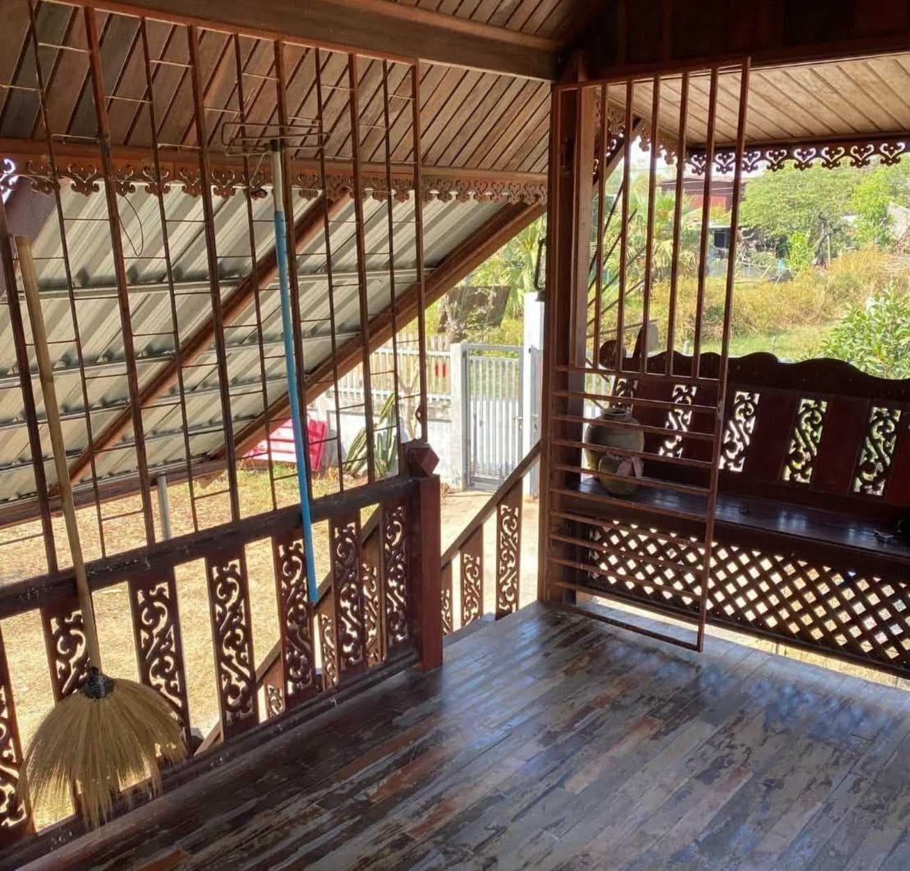 ขายบ้านดอนประทาย พร้อมที่ดิน – อำเภอม่วงสามสิบ จังหวัดอุบลราชธานี 1 ไร่ 85 ตารางวา 2 ห้องนอน | 2 ห้องน้ำ