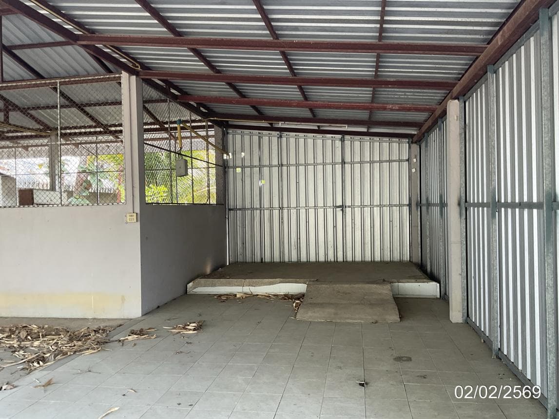 ขายบ้านเดี่ยวหลังใหญ่ ศรีเมืองชุม แม่สาย เชียงราย 4 ห้องนอน พื้นที่กว้าง 200 ตร.ม. ทำเลดี ใกล้แหล่งท่องเที่ยว