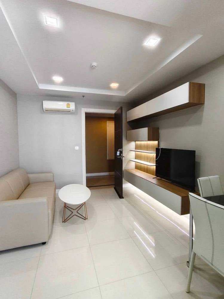 ขายห้อง 35 ตร.ม. เดอะ เมโทรโพลิส สำโรง ทำเลเริ่ดไม่ไหว ติดรถไฟฟ้า 2 สายจะเข้าเมืองทำงาน หรือไปสนามบิน ก็ได้ง่ายๆ