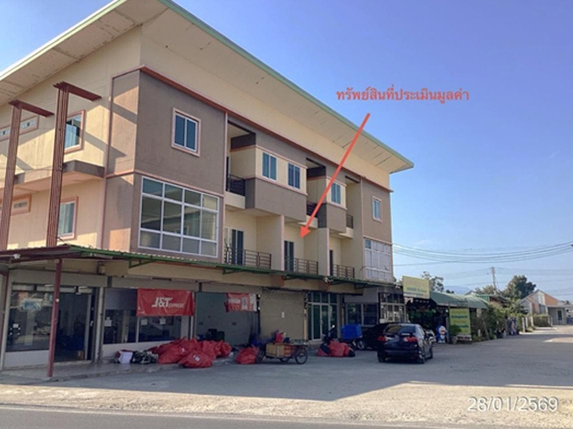 อาคารพาณิชย์ทำเลศักยภาพ 3 ชั้น 3 ห้องนอน สารภี เชียงใหม่ พื้นที่กว้างขวางเพื่อธุรกิจและอยู่อาศัย