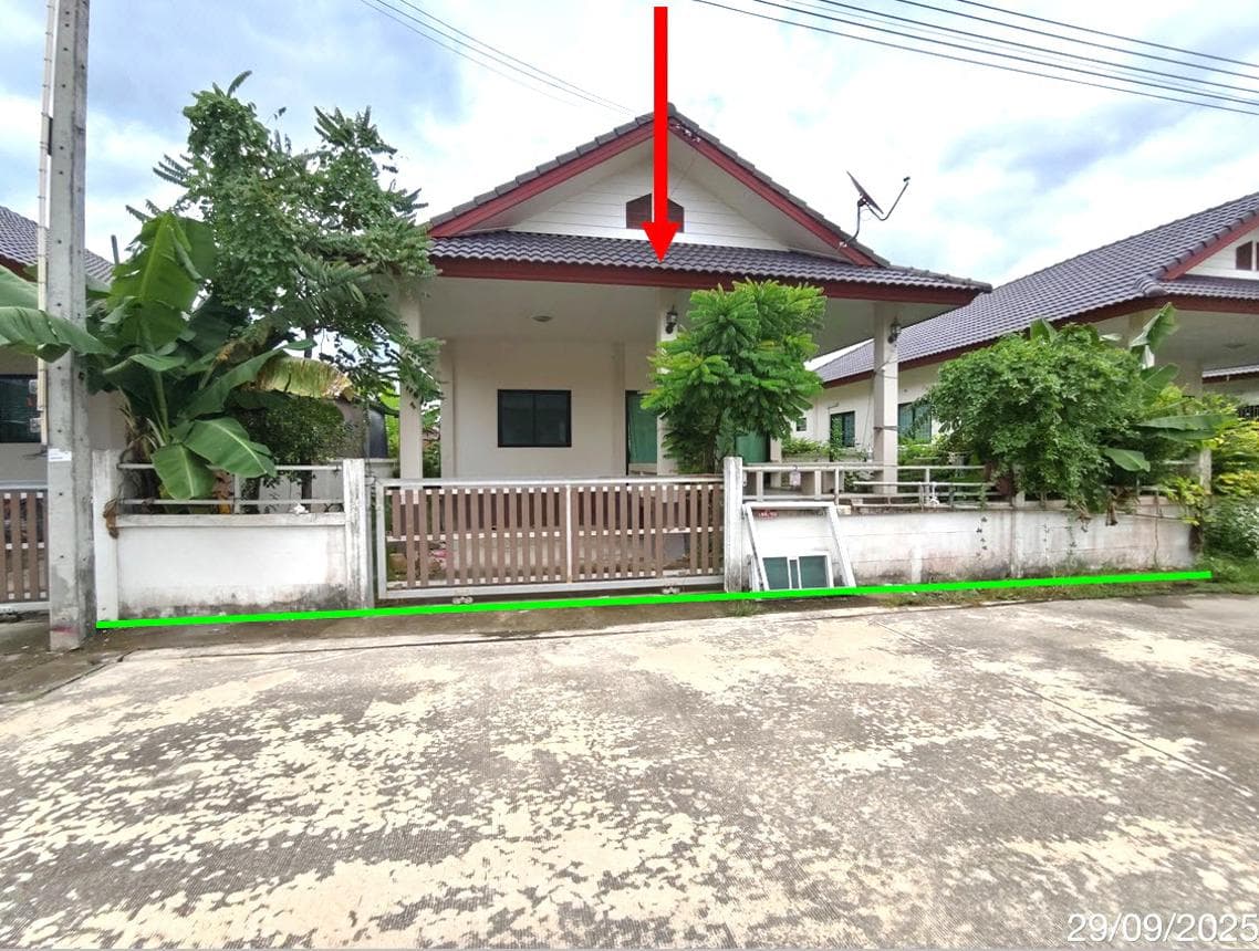 บ้านเดี่ยว วโรรส 8 หนองละลอก บ้านค่าย ระยอง 2 ห้องนอน 2 ห้องน้ำ พื้นที่ 95.5 ตร.ม. บนที่ดิน 52.5 ตร.ว. ทำเลดีใกล้แหล่งงานและนิคมอุตสาหกรรม ราคาพิเศษ 2.28 ล้าน