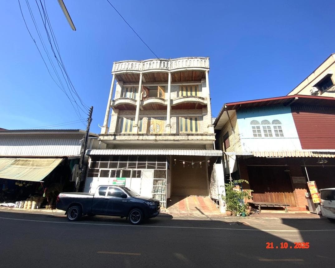 ขายคฤหาสน์หรู ปากคาด บึงกาฬ 4 ห้องนอน พื้นที่ใช้สอย 1,024 ตร.ม. บนเนื้อที่กว่า 51 ไร่ บรรยากาศสุดเอ็กซ์คลูซีฟ